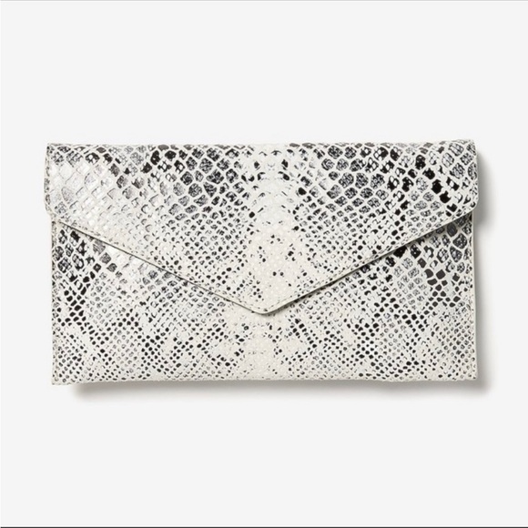 NWOT Express Faux Snakeskin Envelope Clutch - Picture 1 of 2